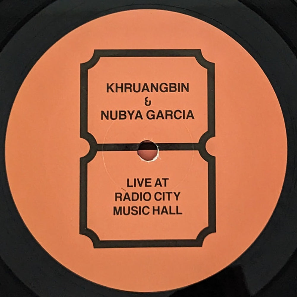 Khruangbin & Nubya Garcia – Live at Radio City Music Hall (LP Vinyl)